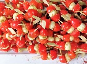 Ντοματίνια με μοτσαρέλα