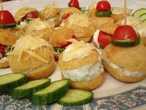 Σουδάκια αλμυρά με πικάντικη γέμιση τυριών